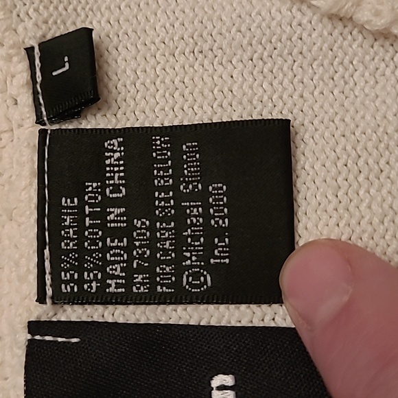 Michael Simon Off White Violin Knit Top - Picture 6 of 7